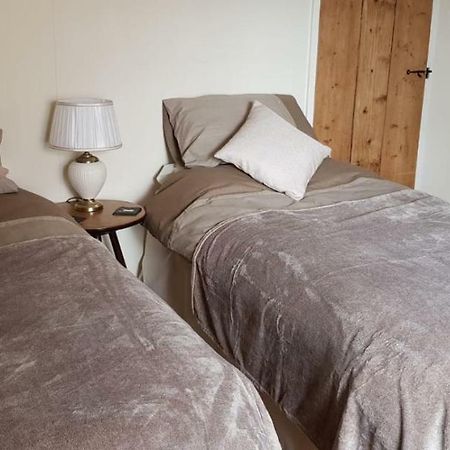Chimes Bed And Breakfast Reepham  Bagian luar foto
